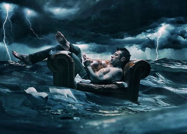 Foglie del destino: Il rituale indiano di Fedez